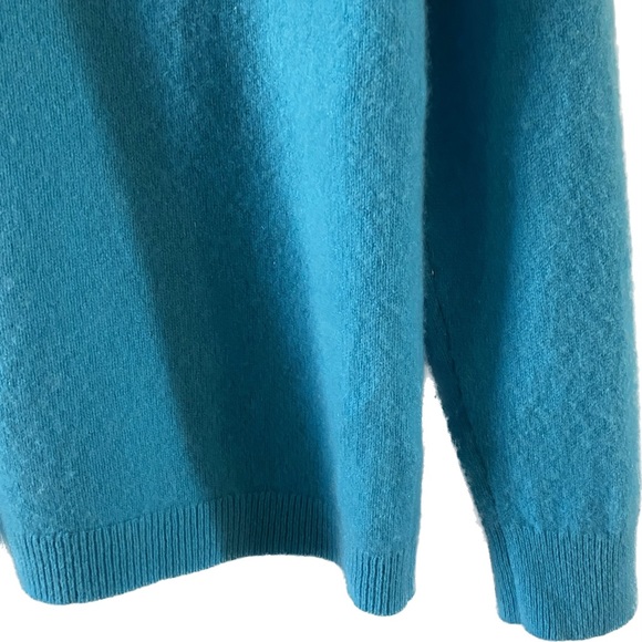Nordstrom NWOT 100% Cashmere Blue Teal V Neck Sweater Size Large - Picture 8 of 10